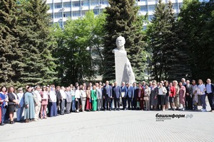 В День работников печати и информации Башкирии наградили лучших журналистов