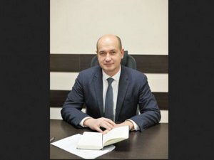 Руководитель Агентства по печати и СМИ РБ Максим Ульчев присоединился к акции по поддержке жителей города Красный Луч ЛНР