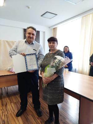 В преддверии самого первого весеннего праздника поздравили женщин-коллег и наградили Почетными грамотами