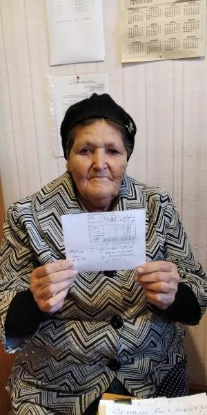 Жительница с. Архангельское Мунира Губаева оформила в редакции годовую подписку на районку